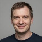 Уверенный в себе бизнесмен Александр В. после прохождения курса лечения алкоголизма в клинике Вивод Балашиха